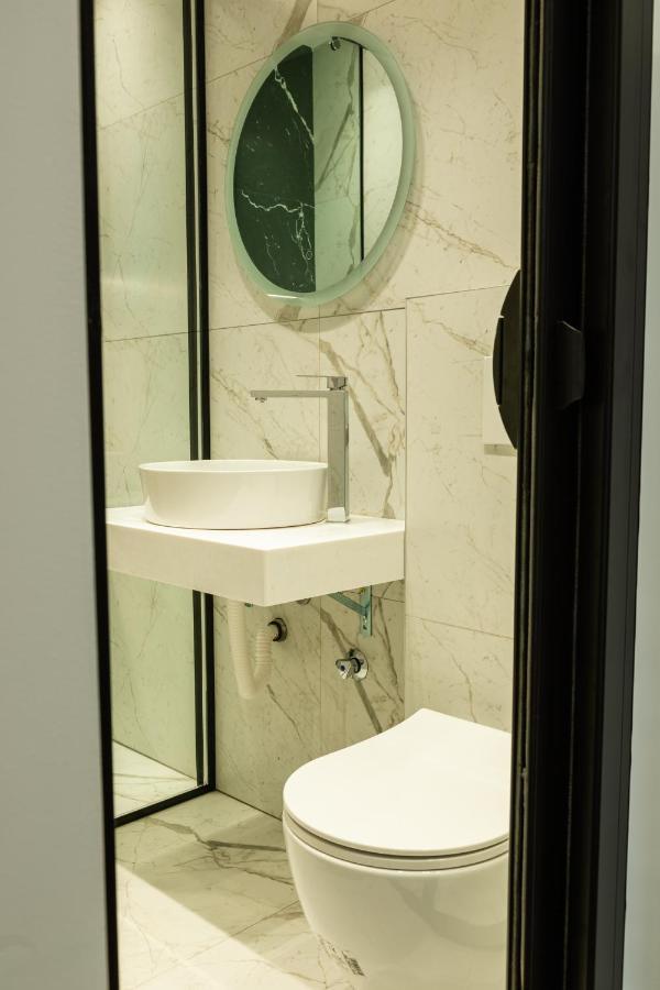 Apartament Prime Location In Tirana
